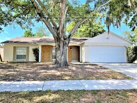 8721 Schrader Blvd in Port Richey, FL - Building Photo