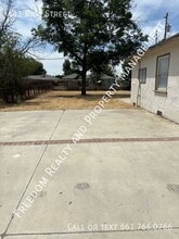 411 Rios St in Bakersfield, CA - Building Photo - Building Photo