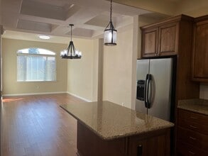 5132 El Camino Ave in Carmichael, CA - Building Photo - Building Photo