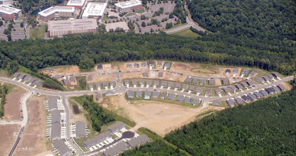 Mosaic at West Creek by HHHunt in Richmond, VA - Foto de edificio - Building Photo