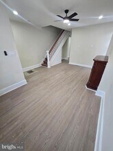 2742 W Montgomery Ave, Unit 525 in Philadelphia, PA - Building Photo - Building Photo