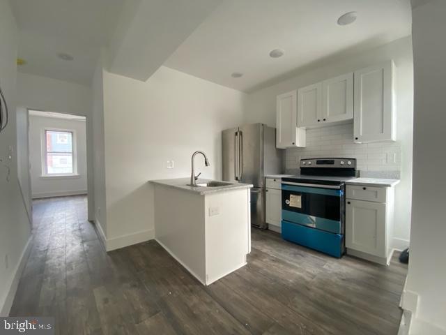 property at 4148 Parrish St