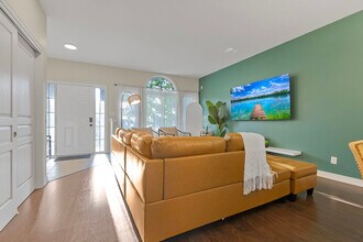 115 Tuliptree Rd in Thorold, ON - Building Photo - Building Photo