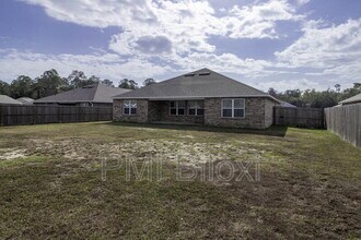 1005 Enclave Cir in Long Beach, MS - Building Photo - Building Photo
