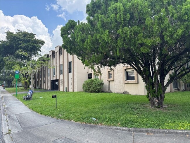 property at 1201 SW 42nd Ave
