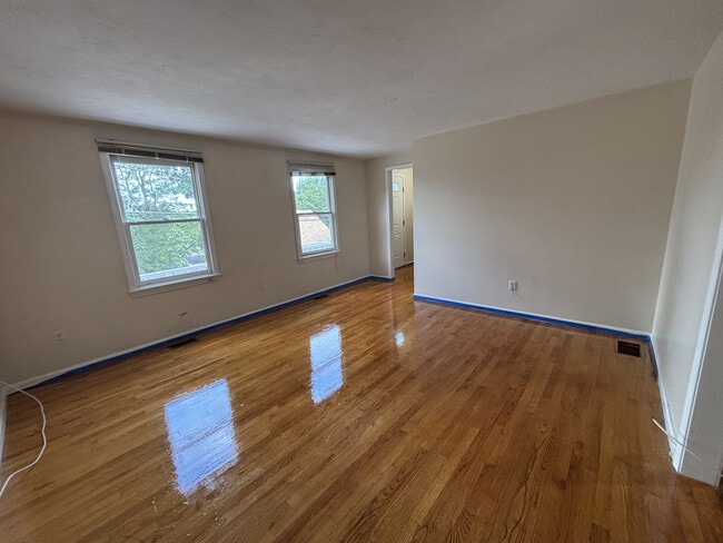 property at 118 Montclair Ave