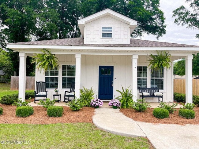 property at 117 Ridge Ln