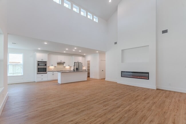 property at 3203 Hemingway Dr