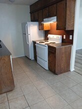 2111 NW Lindy Ave in Lawton, OK - Building Photo - Building Photo