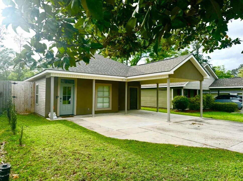 17464 Avalon Terrace in Hammond, LA - Building Photo