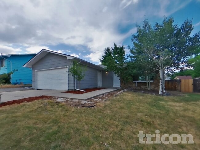 property at 505 E 40th St