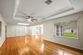 1315 Modiste St in Houston, TX - Building Photo - Building Photo