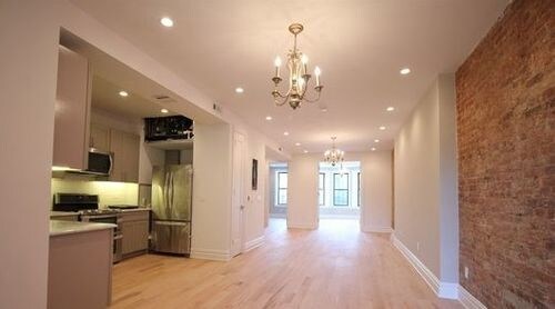912 Eastern Pkwy-Unit -1 in Brooklyn, NY - Building Photo