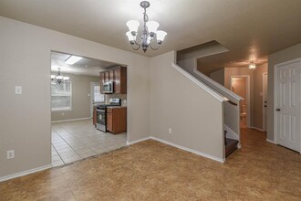 1409 Sycamore Leaf Way in Conroe, TX - Building Photo - Building Photo