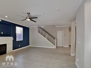 5325 Dunlay Dr in Sacramento, CA - Building Photo - Building Photo