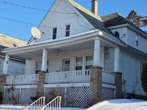 217 Crown Ave in Scranton, PA - Building Photo - Building Photo