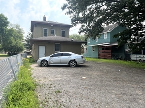 419 5th Ave S in St. Cloud, MN - Building Photo - Building Photo