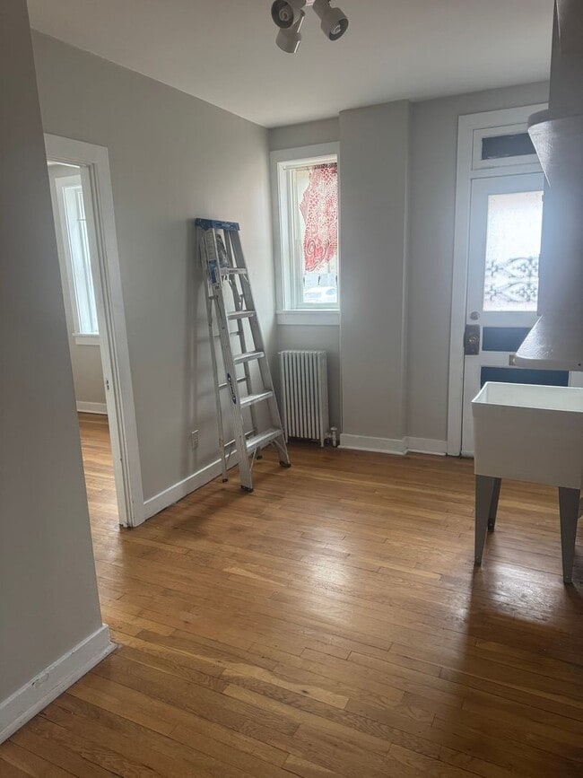 201 Moore Ave in Pittsburgh, PA - Building Photo - Building Photo