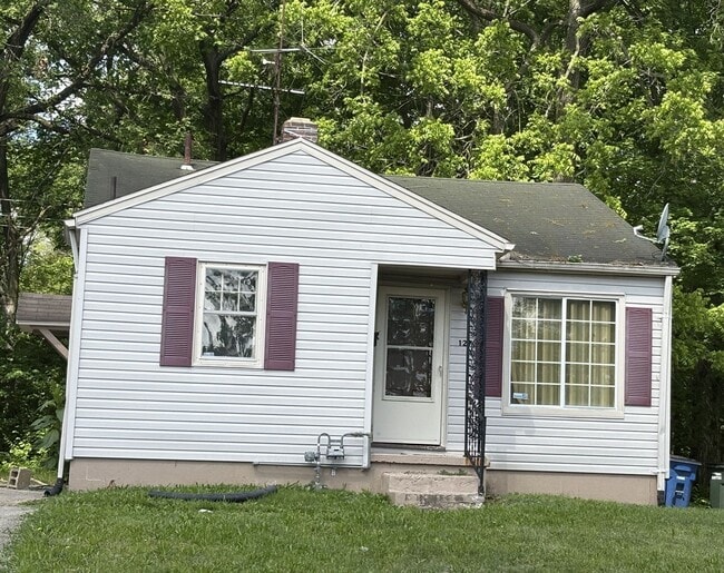 property at 127 Melwood Ave