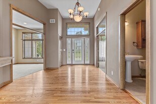 11435 Kenyon Ct NE in Blaine, MN - Building Photo