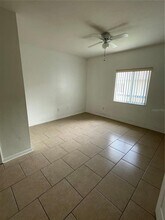 13215 Villa Vista Dr in Orlando, FL - Building Photo - Building Photo
