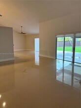 16209 NW 15th St in Pembroke Pines, FL - Building Photo - Building Photo