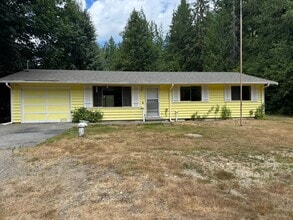 61529 Cascade River Rd in Marblemount, WA - Foto de edificio - Building Photo