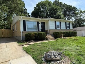 2076 Willow Wood Ave in Memphis, TN - Building Photo - Building Photo