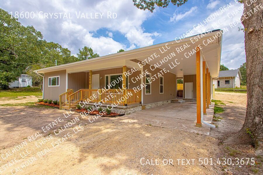 18600 Crystal Valley Rd in Little Rock, AR - Building Photo