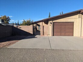 2015 Florence Ave in Kingman, AZ - Building Photo