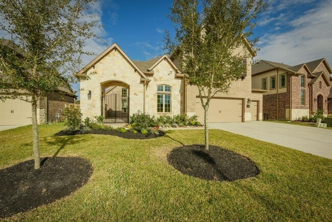 property at 25427 Fleming Lodge Ln