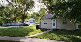 2008 John A Creighton Blvd in Omaha, NE - Building Photo