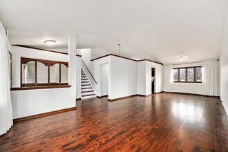 887 Braintree Ln in Bartlett, IL - Building Photo - Building Photo