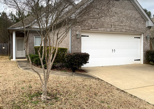 250 Oxmoor Pl in Birmingham, AL - Building Photo - Building Photo