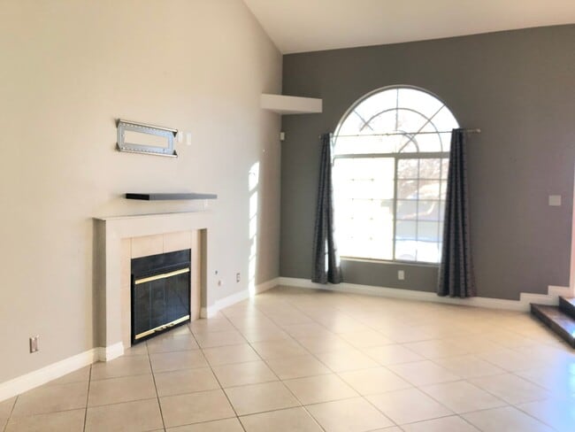 7918 Laurena Ave in Las Vegas, NV - Building Photo - Building Photo