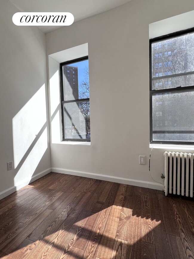 property at 31 Oliver St