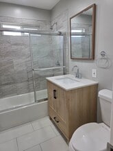 2612 Huntington Ln in Redondo Beach, CA - Building Photo - Building Photo