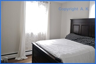 199 Lexington St, Unit #1 in Watertown, MA - Building Photo - Building Photo