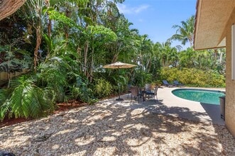 2100 NE 57th St in Fort Lauderdale, FL - Building Photo - Building Photo