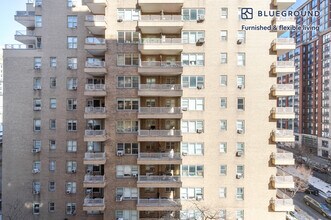 30 Park Ave, Unit SI FL7-ID2231 in New York, NY - Foto de edificio - Building Photo