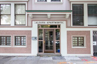 2927 Sacramento in San Francisco, CA - Foto de edificio - Building Photo
