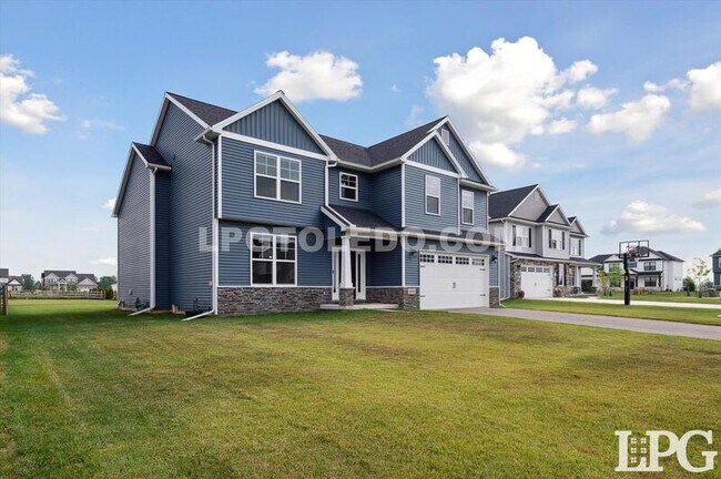 1038 Stoneleigh Rd in Perrysburg, OH - Building Photo - Building Photo