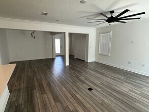 1129 Bradford Rdg Dr in Leesburg, FL - Building Photo - Building Photo