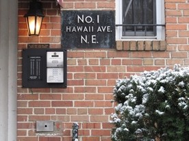 1 Hawaiian Avenue Apartments