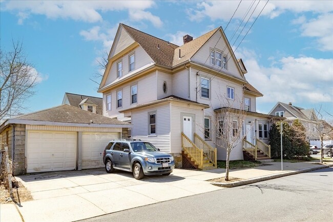 1-5 Concord St in Malden, MA - Building Photo - Building Photo