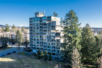 Mainstreet Maple Ridge Apartments in Maple Ridge, BC - Building Photo - Building Photo