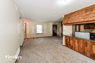 4585 Knotty Oaks Dr in Memphis, TN - Building Photo - Building Photo