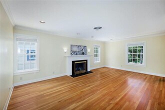 2007 Mountain View Rd in Austin, TX - Building Photo - Building Photo
