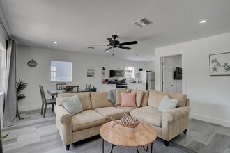 27250 Shriver Ave in Bonita Springs, FL - Building Photo - Building Photo