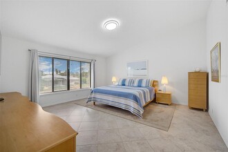 6660 Schooner Bay Cir in Sarasota, FL - Building Photo - Building Photo